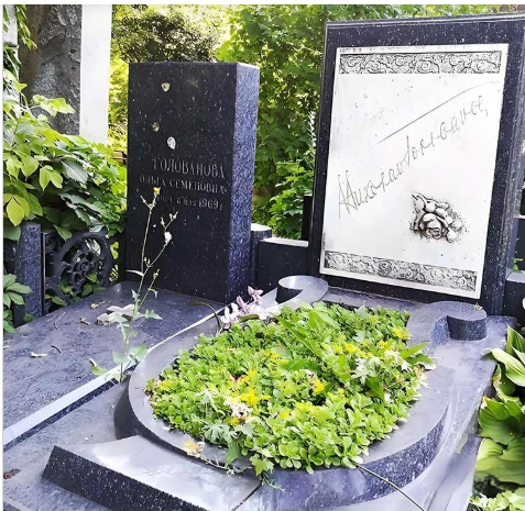 Како да се поправи мермерниот темел?